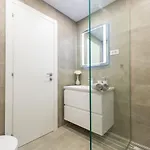 Tophill Deluxe